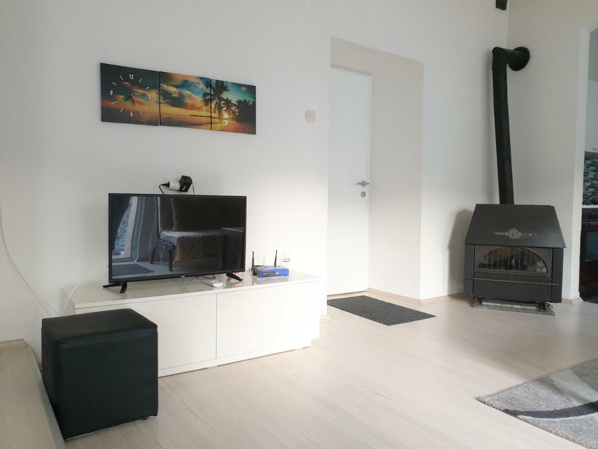 Alex Apartments Крушево Экстерьер фото